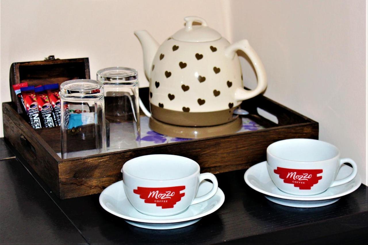 The Dove Inn Micheldever Ngoại thất bức ảnh