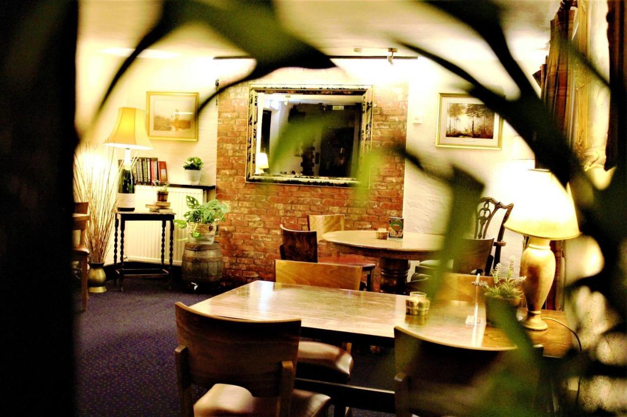 The Dove Inn Micheldever Ngoại thất bức ảnh