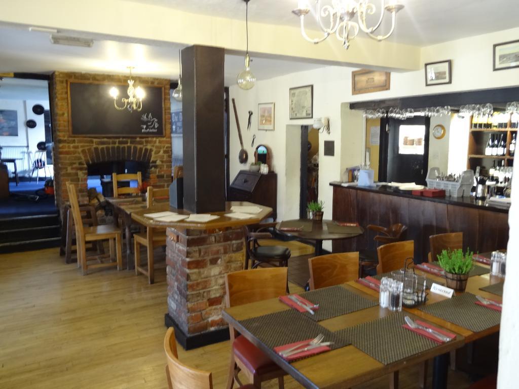 The Dove Inn Micheldever Ngoại thất bức ảnh